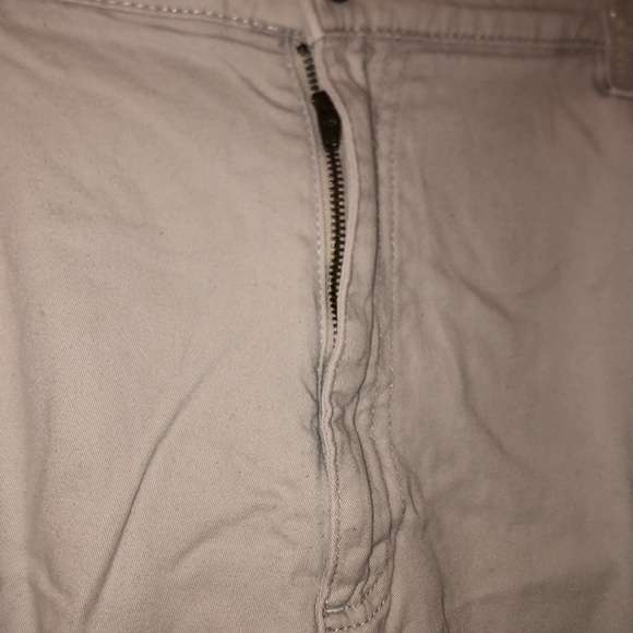 Mens 44 inch Croft&Barrow khaki shorts - Picture 6 of 8